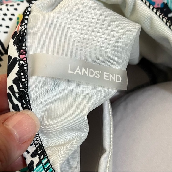 Lands’ End Women's Size 18 Perfect V Swimsuit One-Piece Tropical Floral Halter - Picture 8 of 11